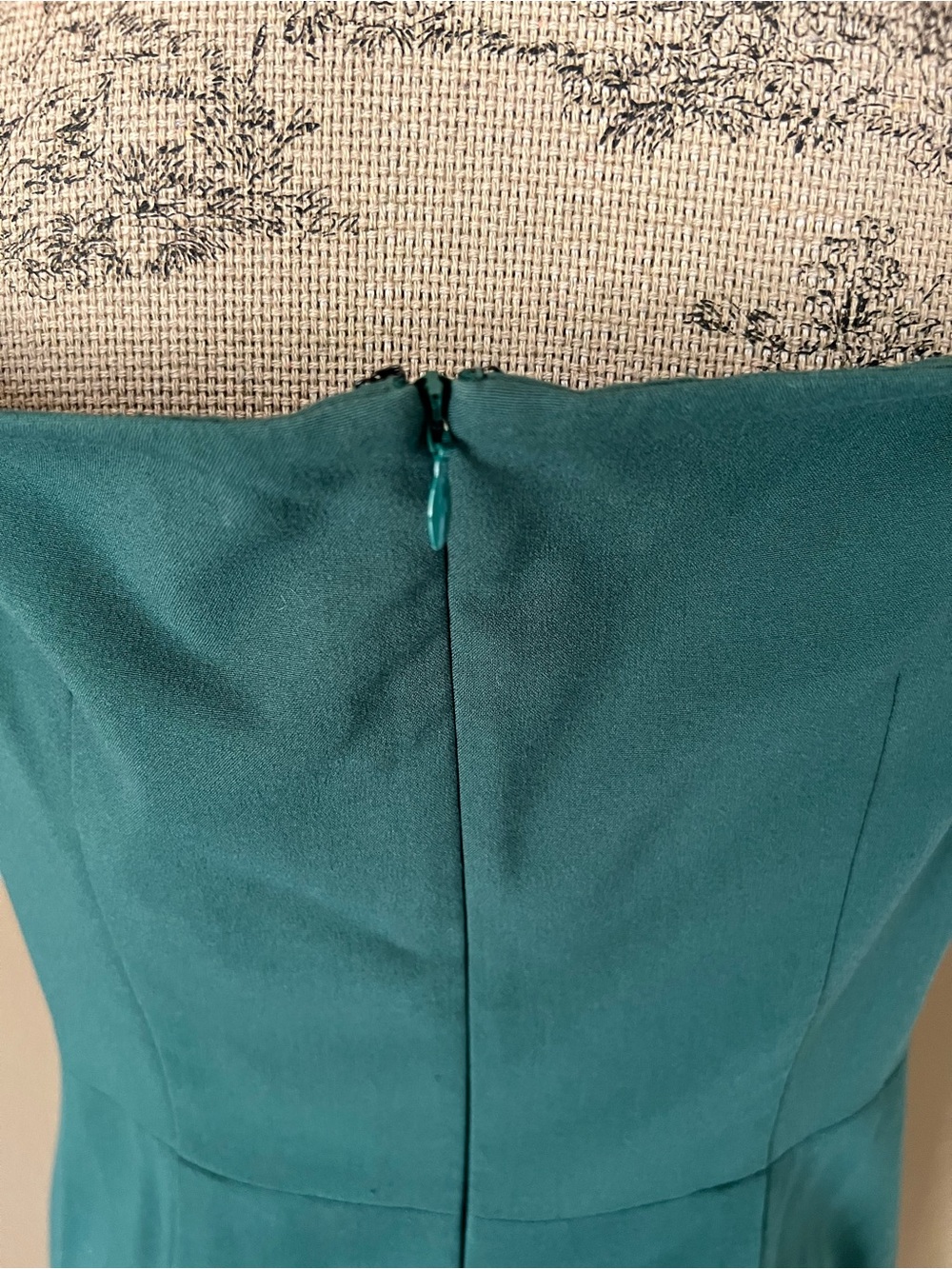 Vince Camuto Forest Green One-Shoulder Draped Sheath Dress - Picture 4 of 5
